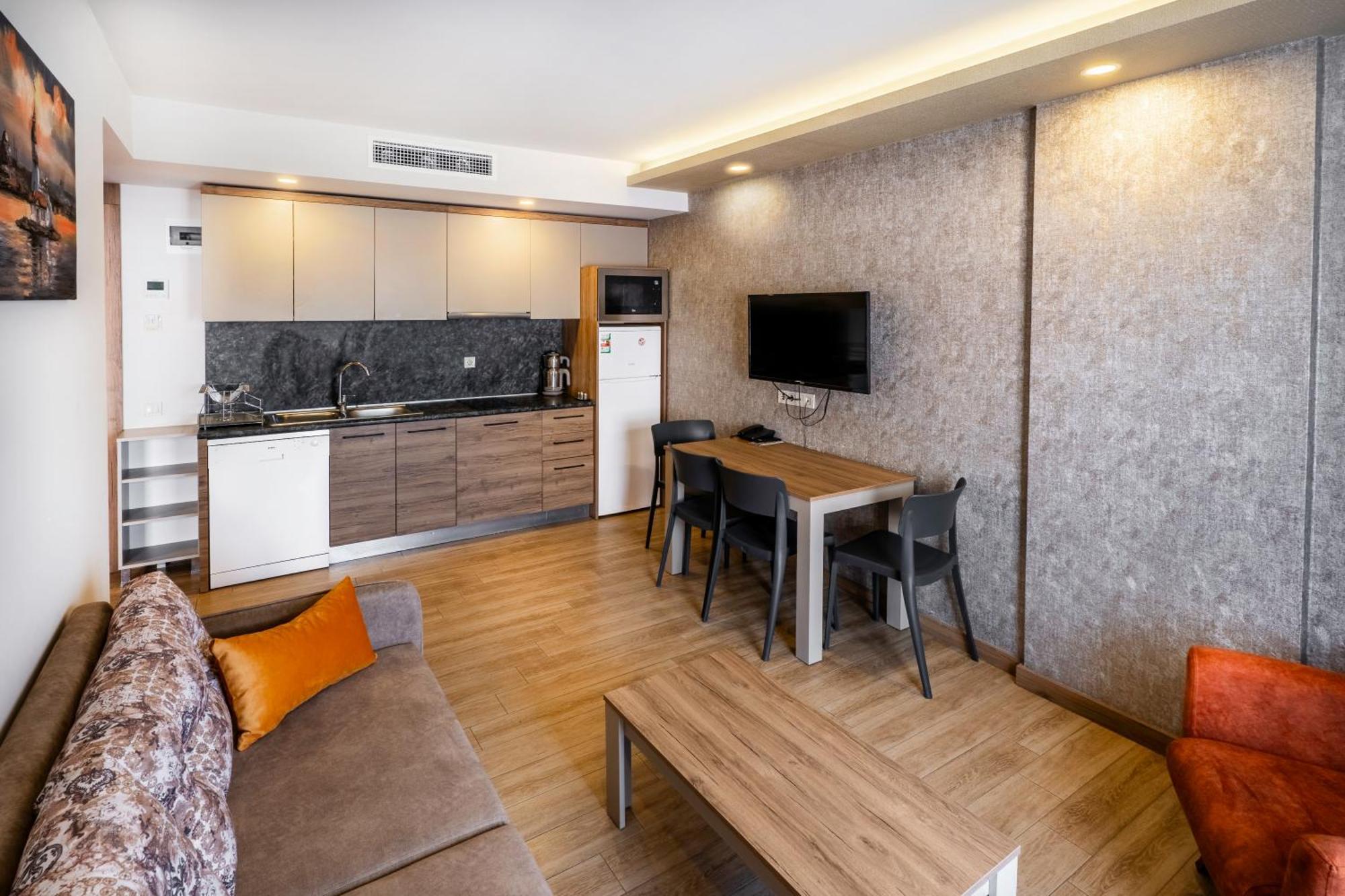 Golden World Suite Hotel Анталья Экстерьер фото