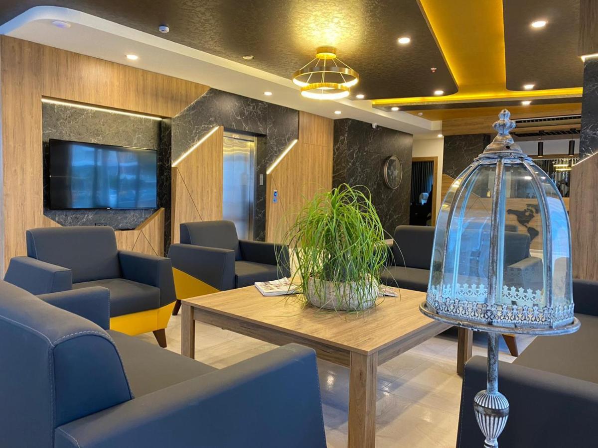 Golden World Suite Hotel Анталья Экстерьер фото
